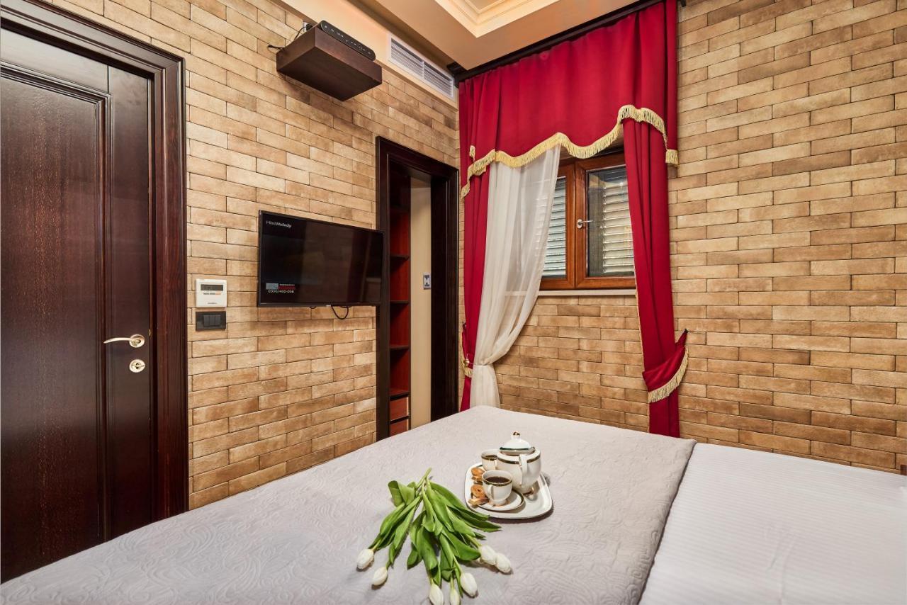 Apartment Lav In The City Centre Kotor Kültér fotó